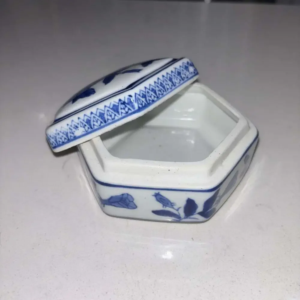 Vintage Blue and White Porcelain Hexagonal Chinoiserie Floral Trinket Box